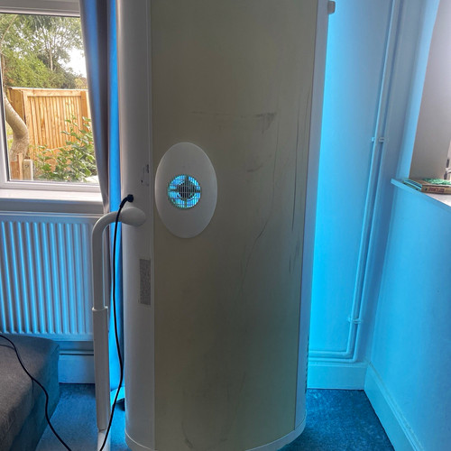 Vertical stand tanning - stand-up,